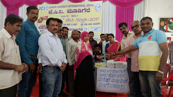 ಉಚಿತ ಆರೋಗ್ಯ ತಮಾಸಣೆ ಶಿಬಿರದಿಂದ ಬಡವರಿಗೆ ಅನುಕೂಲ: ಎ.ಸಿ.ಅಯೂಬ್